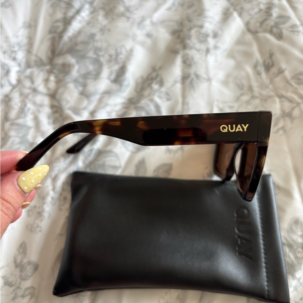 Quay Australia Brown Tortoise Sunglasses - Picture 3 of 9